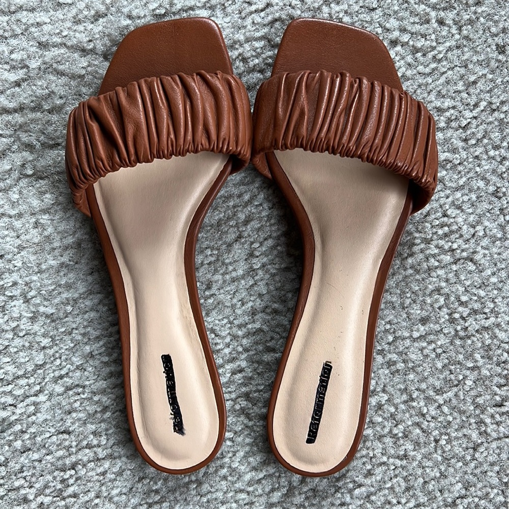Marcella Ruched Flat Slide size 6.5